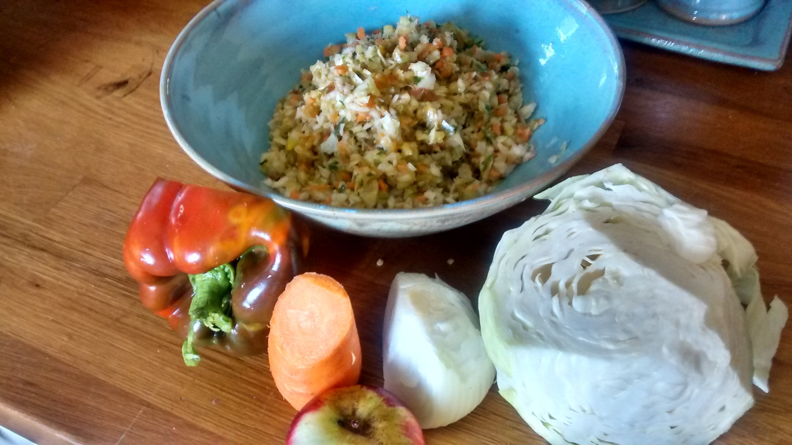 Salade de chou et crudités