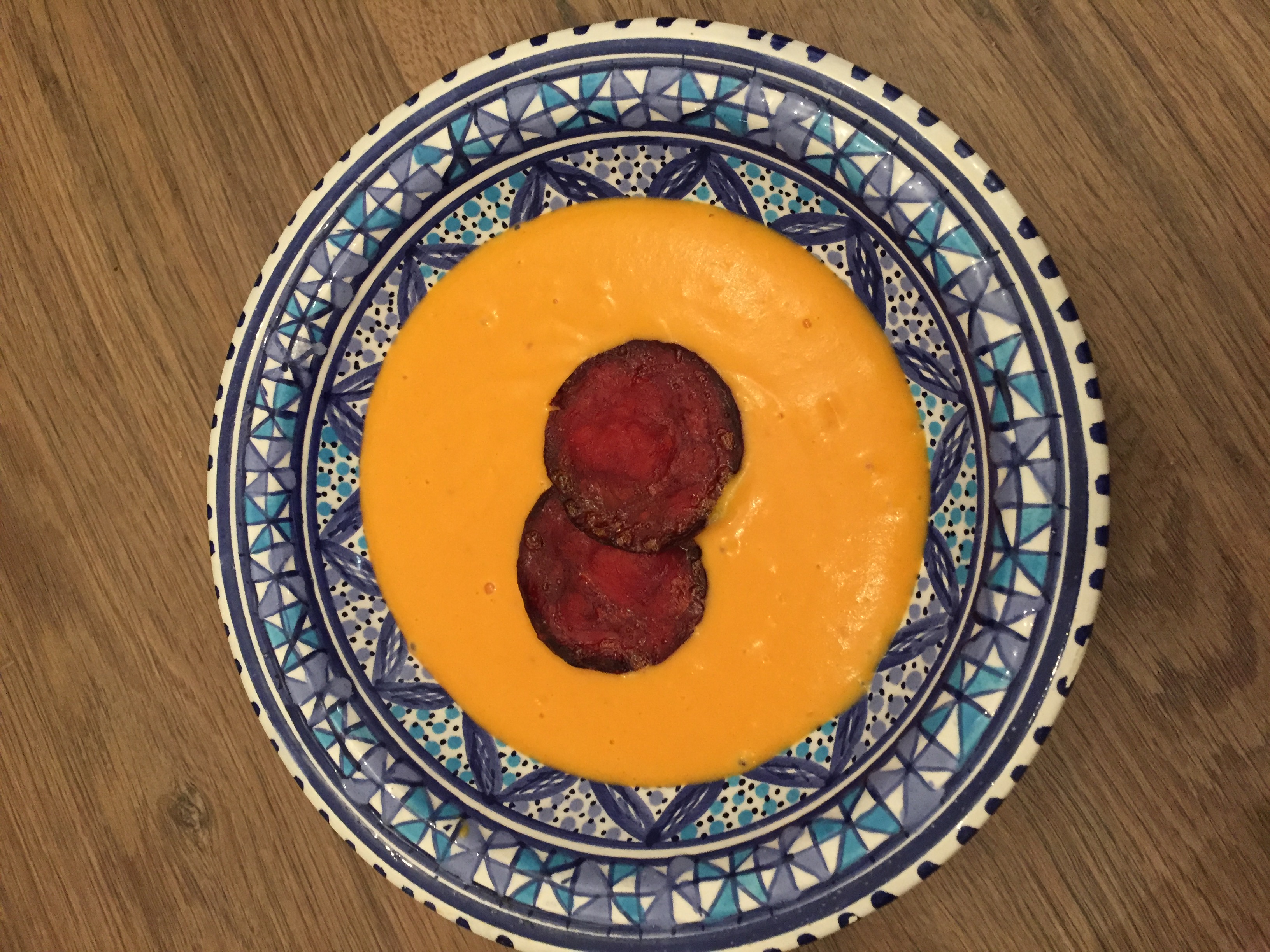 Velouté de butternut, chorizo et chèvre